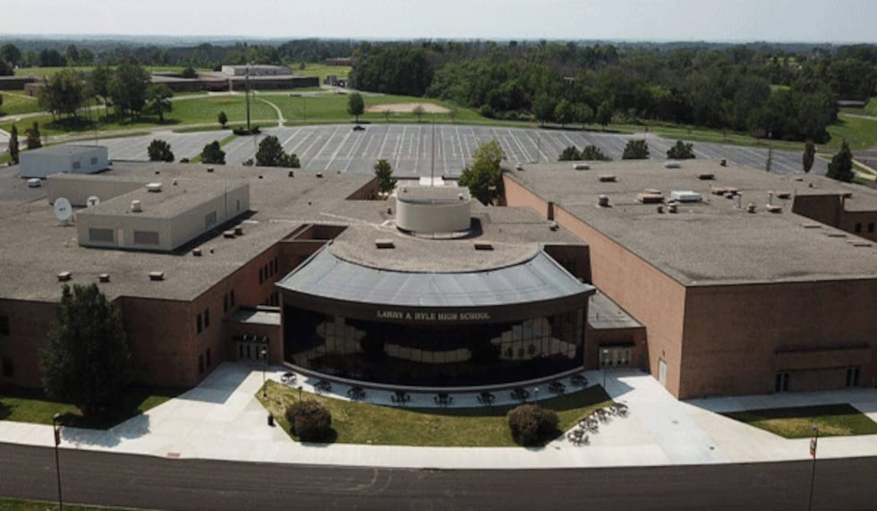 Larry A. Ryle High School ubicada en Union, norte de Kentucky, donde presuntamente se encontró...
