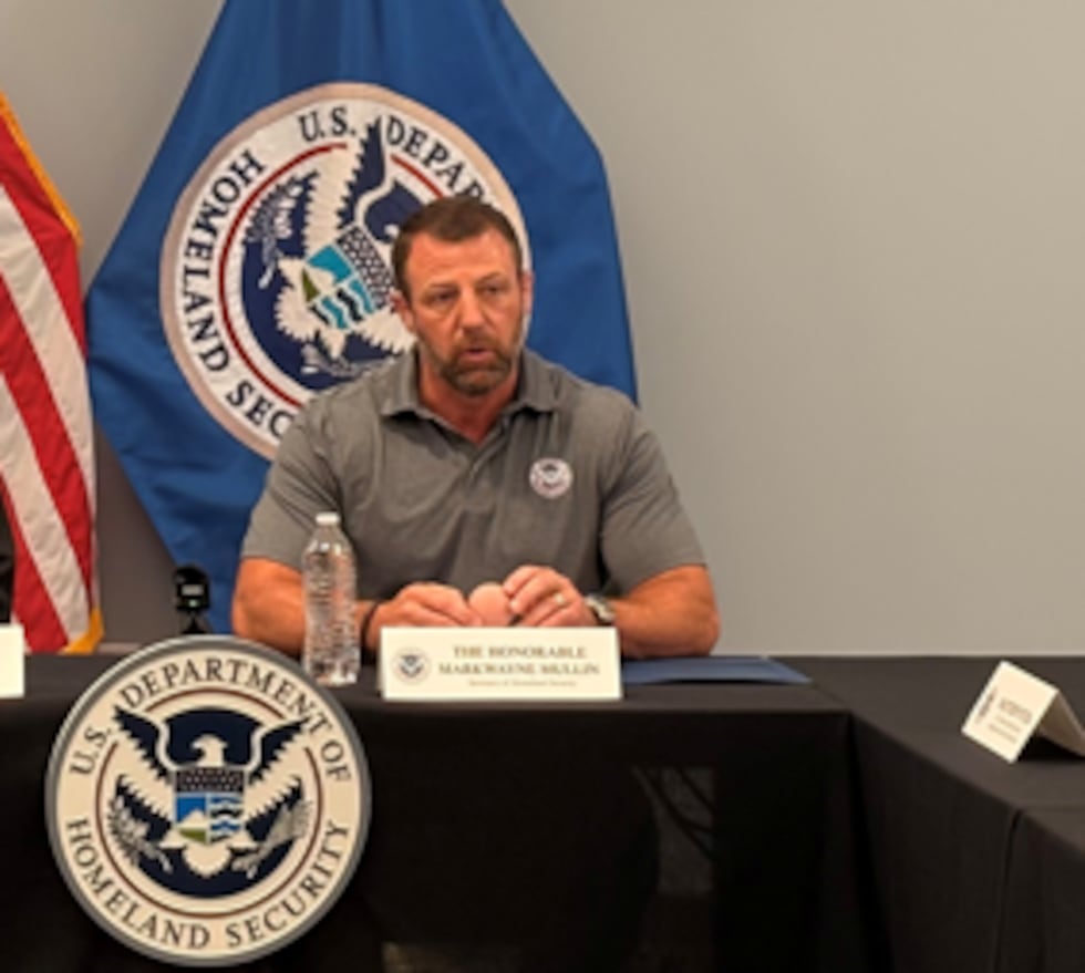 Markwayne Mullin en conferencia viernes 4 de setiembre en Lebanon Ohio