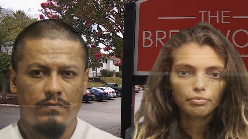 Martínez y Argueta están acusados en la muerte de su hijo por herida de bala.