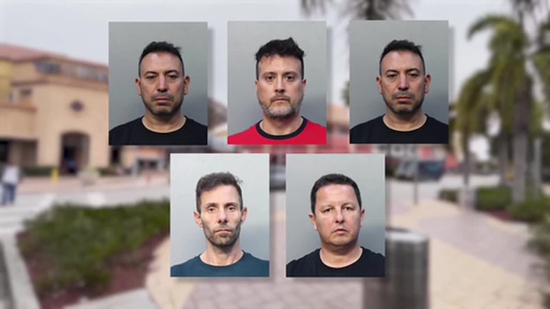 Turistas bajo arresto por venir a EE.UU. más que a vacacionar. Policía informó que los...